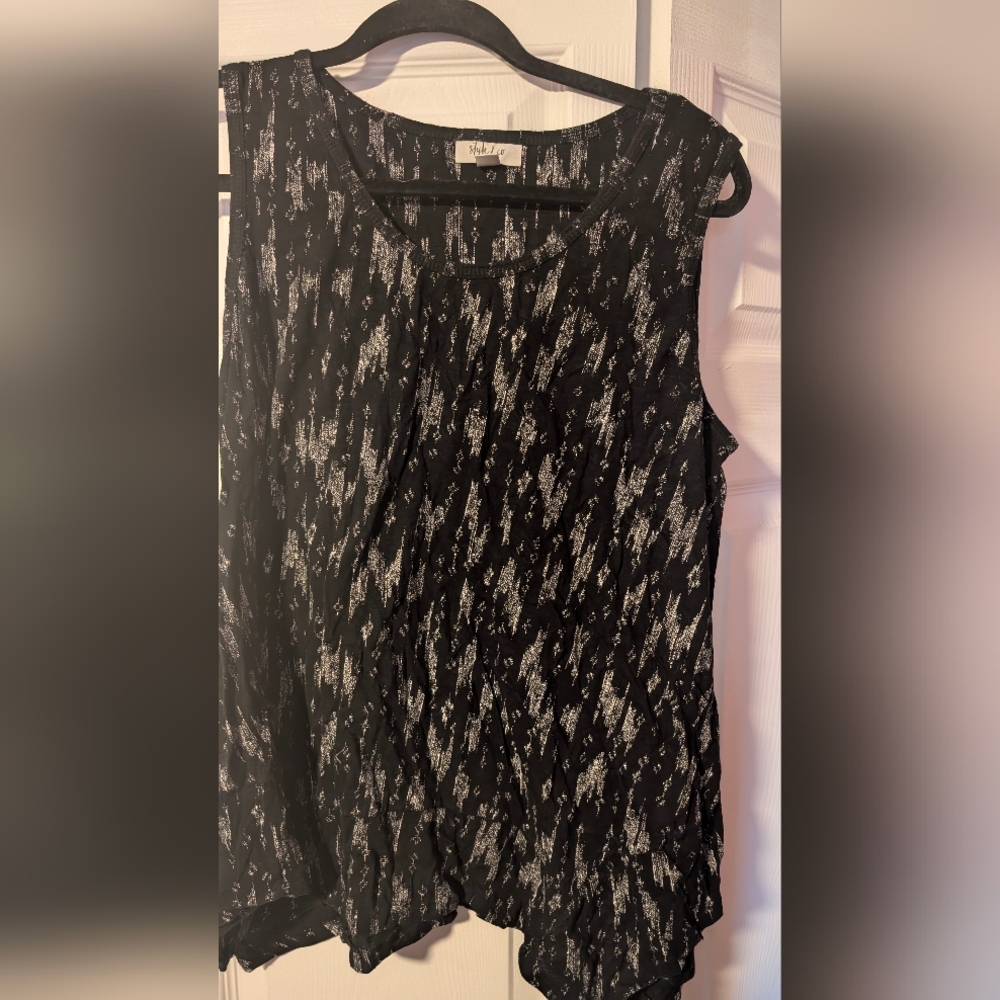 Black and Silver Patterned Sleeveless Top